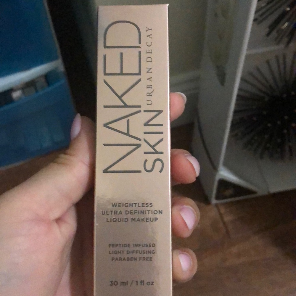 Urban decay naked skin foundation 11.0